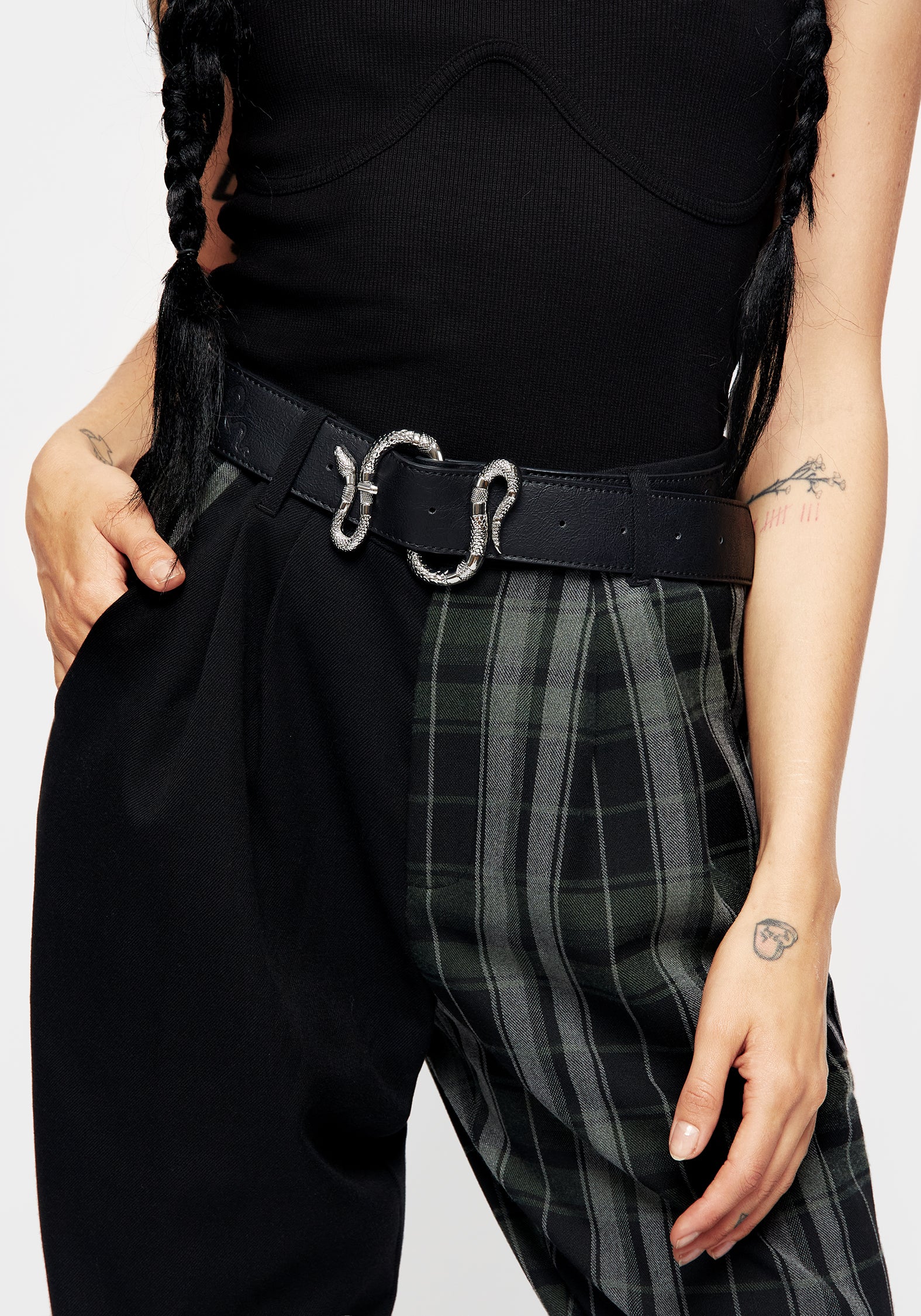 AW23YH56MambaDebossedBeltWithSnakeBuckle4361