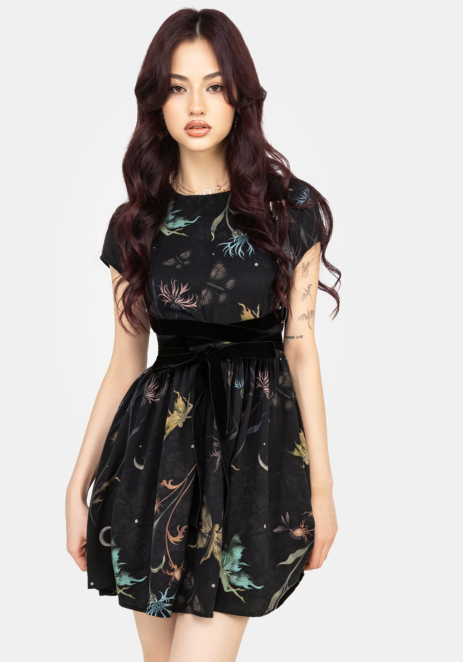 AW24M822_ROSANELLAFLORALPRINTMINISMOCKDRESS_009