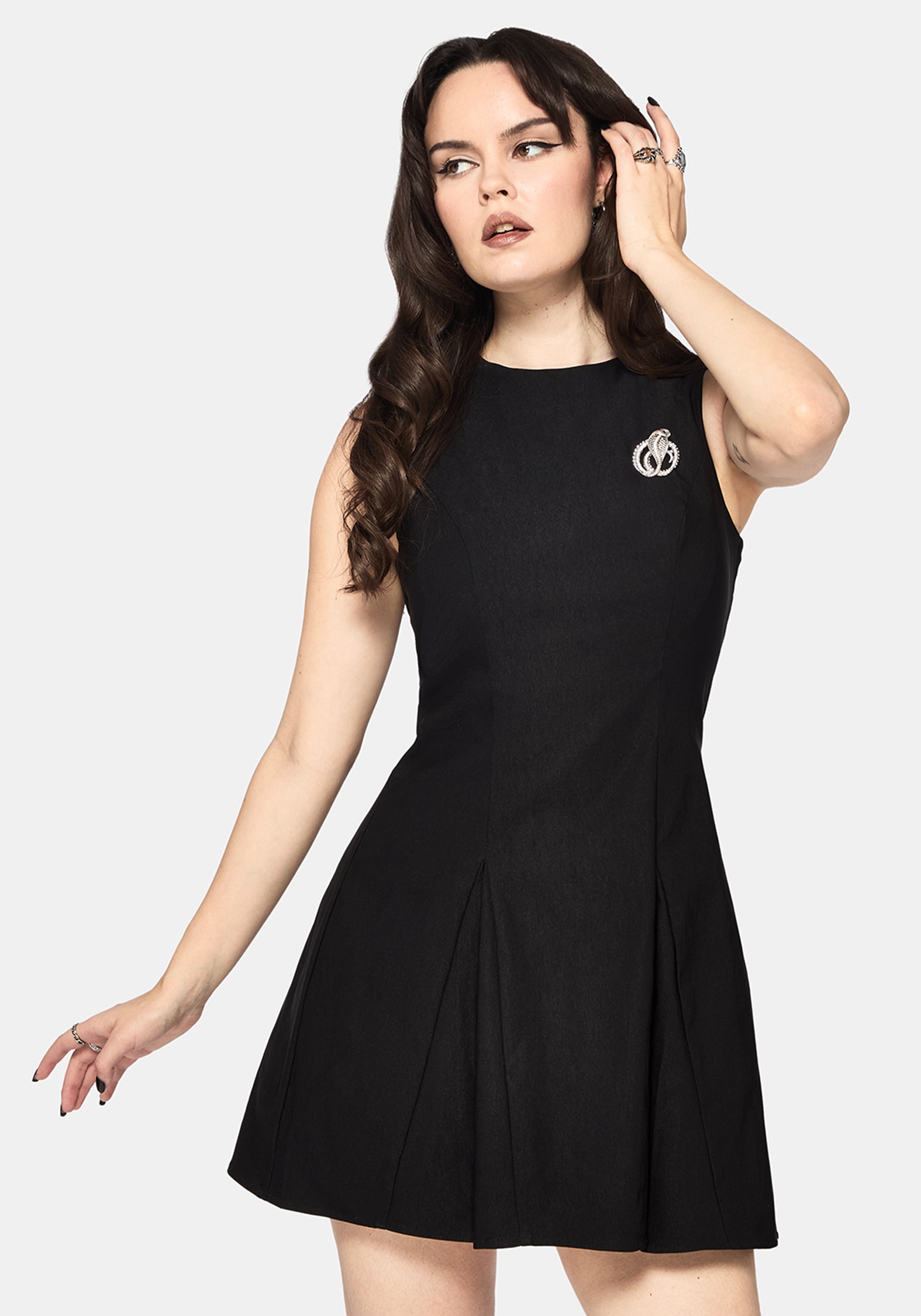 DR3261_GLASMEREGODETSNAKEBROOCHMINIDRESS51