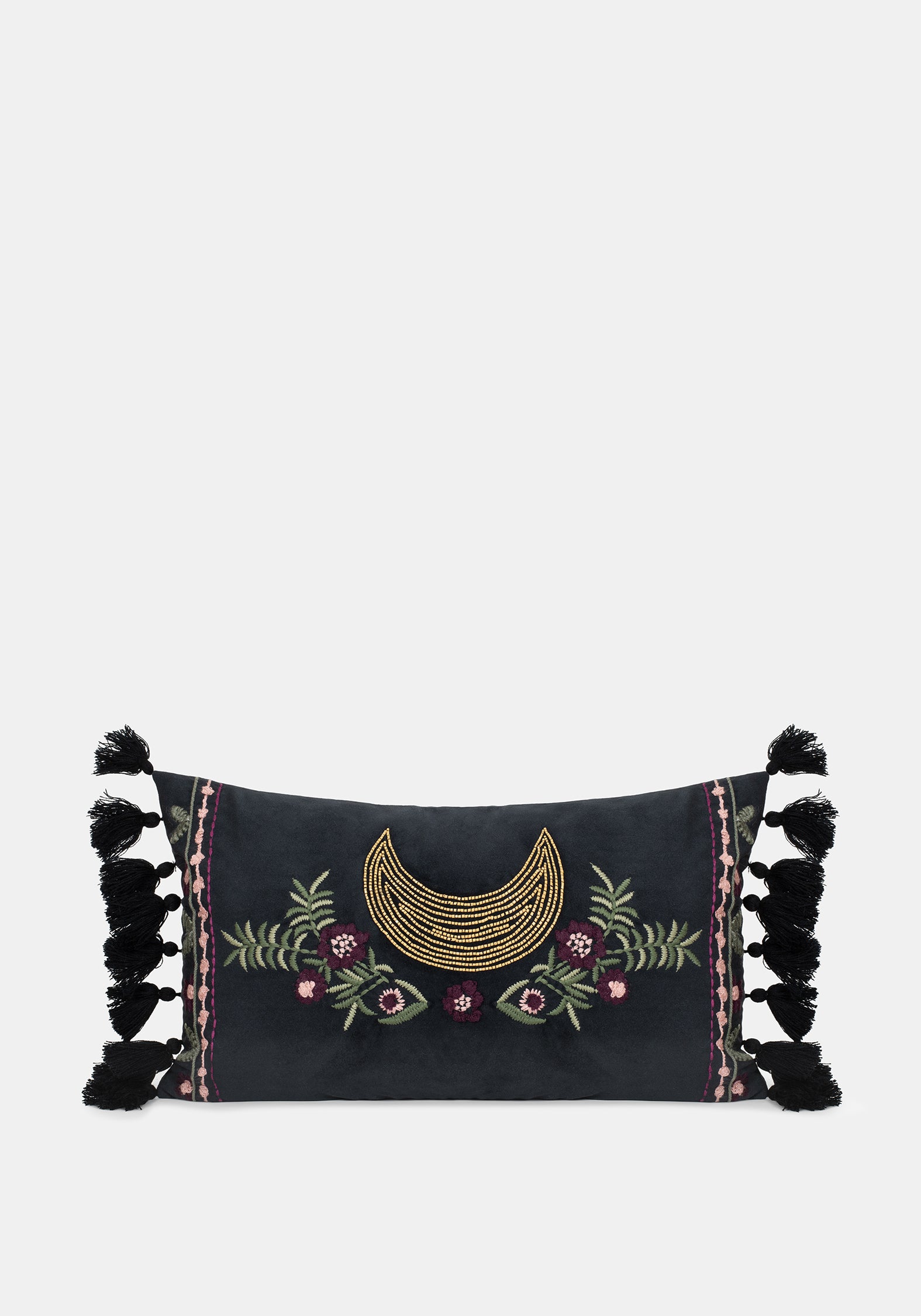 SF2422_DRUSILLASNAKERECTANGLECUSHION_001