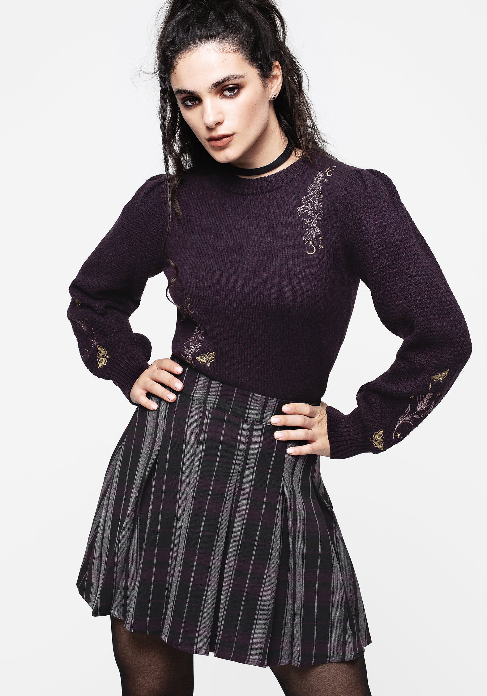 SS24Y543_Gambit_Check_Pleat_Skirt_005-CROP_67916d92-a09e-4d39-93a4-d0346ab29d08