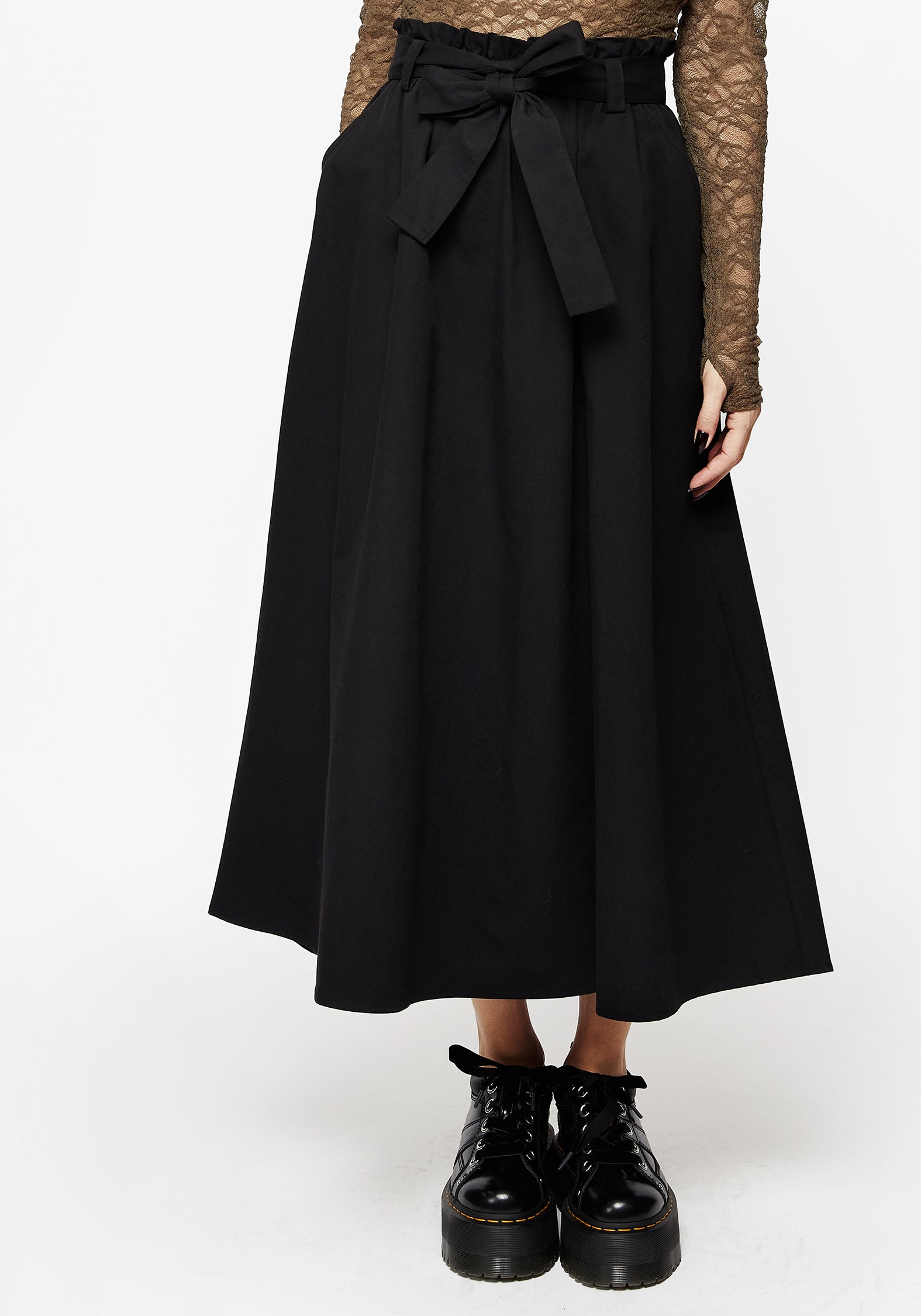 SS25BT884_STREGA-TIE-BELT-MIDAXI-SKIRT-7812_CROP